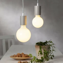 STAR TRADING Ampoule globe LED E27 G95 7,5 W 3-step-dim, opale| Lampes Led À Intensité Variable|Ampoules Led