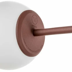 Audo Copenhagen Audo Phare lampe de table LED en rouge foncé| Lampes À Poser Led|Lampes À Poser Et Lampes De Table