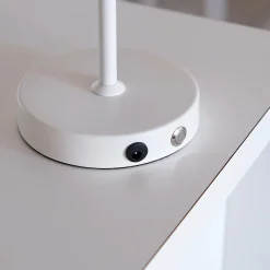Dyberg Larsen Lampe à poser LED rechargeable Stockholm, blanc| Lampes À Poser Led|Lampes À Poser Et Lampes De Table