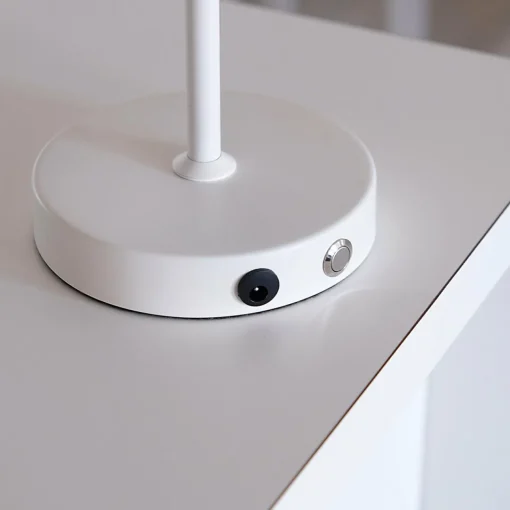 Dyberg Larsen Lampe à poser LED rechargeable Stockholm, blanc| Lampes À Poser Led|Lampes À Poser Et Lampes De Table