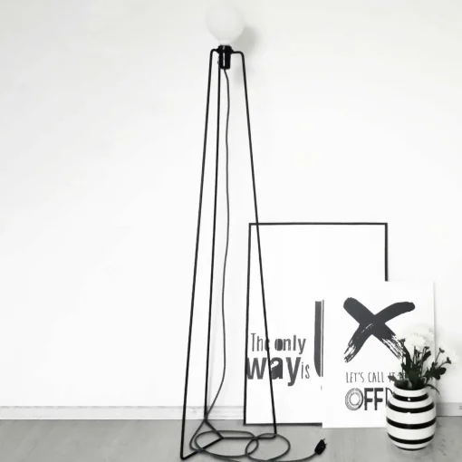 GRUPA Model M3 lampadaire LED noir, câble noir| Lampadaires Led|Lampadaires