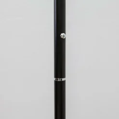 Lindby Lampadaire à éclairage indirect LED Malea, noir| Lampadaires Led|Lampadaires