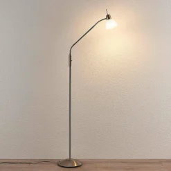 Lindby Lampe sur pied Gwendolin, couleur nickel, 1 lampe| Lampadaires Led|Lampadaires