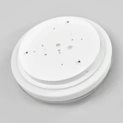 Lindby Plafonnier LED rond Lyss avec bord chromé, IP44| Plafonniers Led|Plafonniers