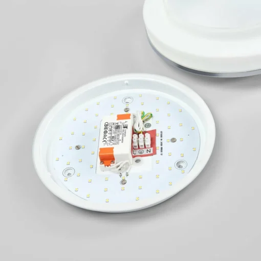 Lindby Plafonnier LED rond Lyss avec bord chromé, IP44| Plafonniers Led|Plafonniers