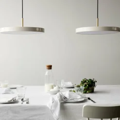 UMAGE Asteria medium suspension laiton nacrée| Suspensions Led|Suspensions
