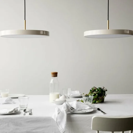 UMAGE Asteria medium suspension laiton nacrée| Suspensions Led|Suspensions